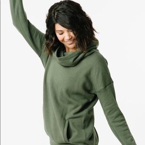 Zyia  Oh So Soft sweatshirt
